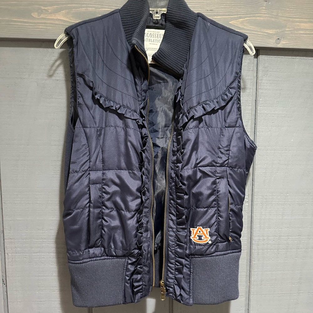 Auburn vest